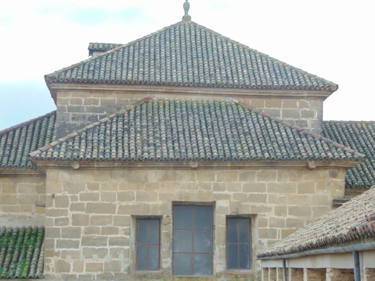 Vivienda Turistica Bufer Apartment Ubeda  Luaran gambar